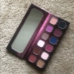 Dominique Cosmetics Berries & Cream Palette